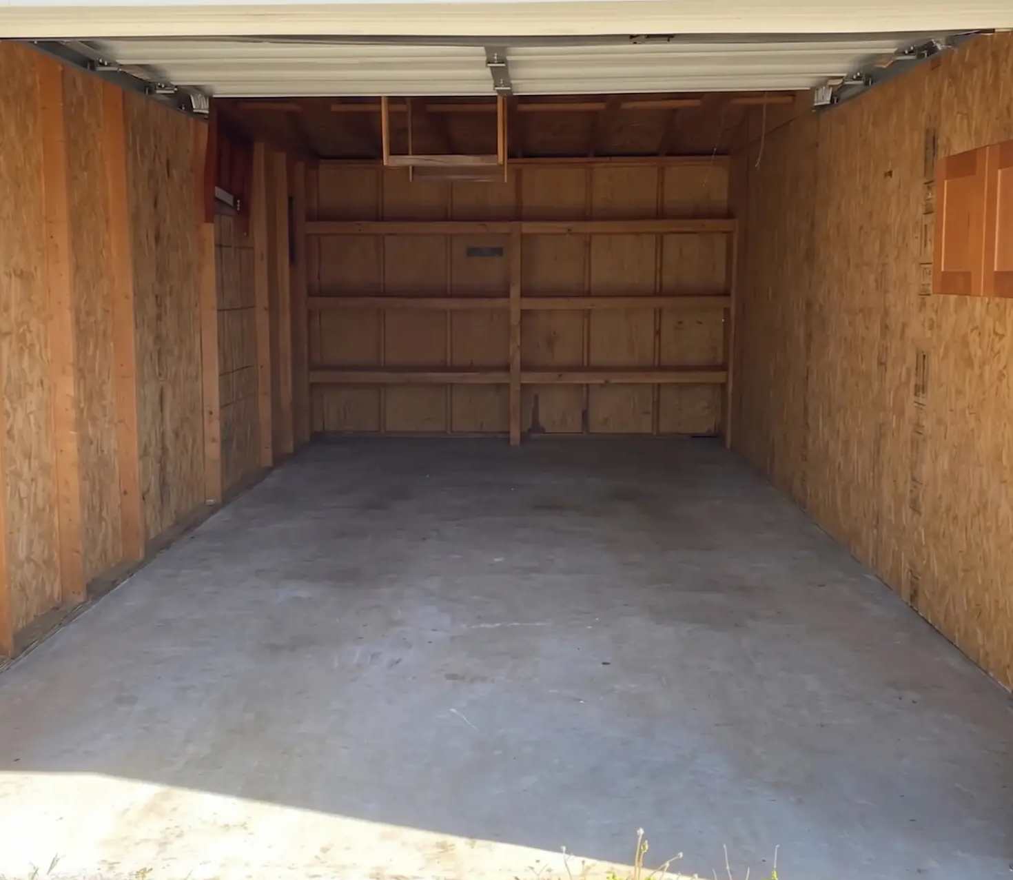 Clean Garage